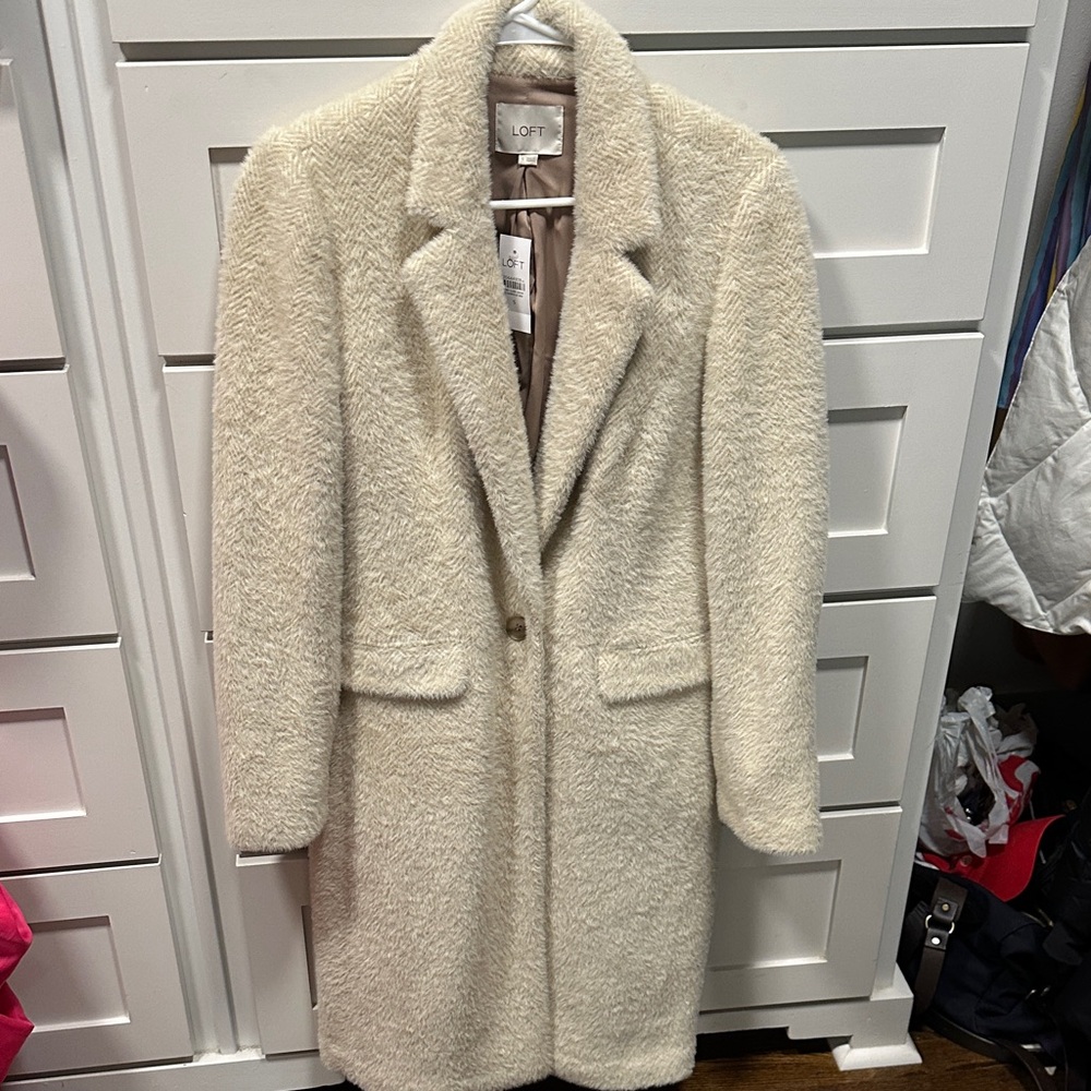 LOFT Off-White Teddy Coat